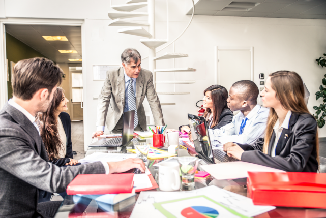 Vice President presenting Who We Are 9fOsAAAAAAAAAAAAAAAAAAAAAAAsAox6wABwRHV3QAAAABJRU5ErkJggg==